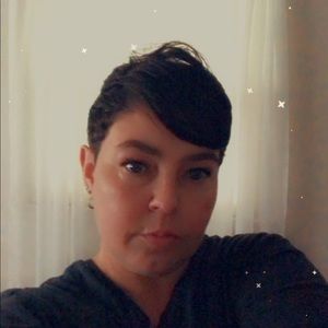 Meet your Posher, Paula